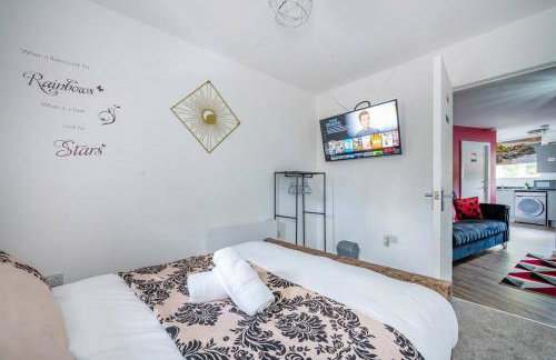 *F1BR* for your most relaxed & Cosy stay + Free Parking + Free Fast WiFi - Foto 17