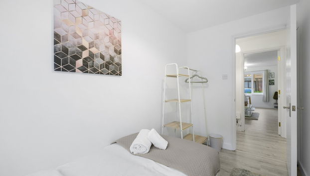 Charming 2 Bed 1Bath Apt -Transom Square - Foto 2, Habitación