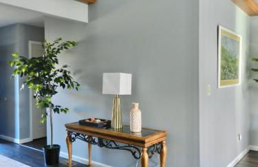 Derby House & Indoor Pickleball - Foto 11