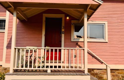 Charming 1BD Loft in Shelburne - Photo 5