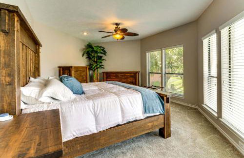 Waterfront Lake Conroe Home with Pool Access! - Foto 12