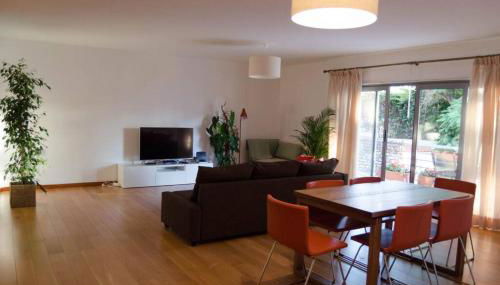 JOIVY Graca Luminous 2-BR Apartment w/Terrace - Foto 5