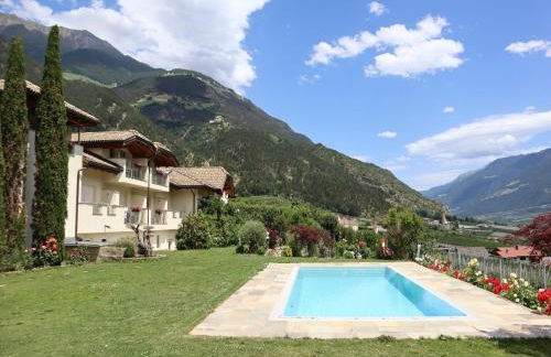 Apartment in Goldrain with Pool & Mountain Views - Foto 22