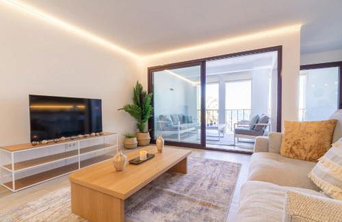 MARBELLA BANUS SUITES - Harbour Seafront Apartment - Foto 2
