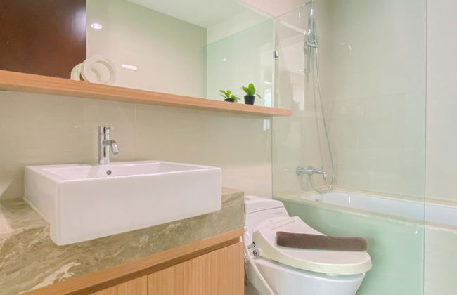 Comfort And Nice 2Br Apartment At Casa Grande Residence - Foto 15