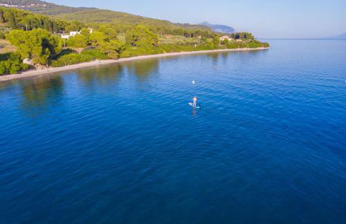 Heracles Guesthouse - Photo 3