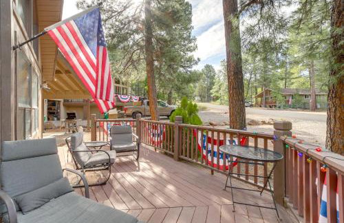 Fire Pit and Wraparound Porch Munds Park Cabin! - Foto 30