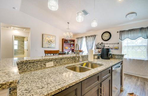 Newly-Built Home with Yard and Patio in Inverness! - Foto 13