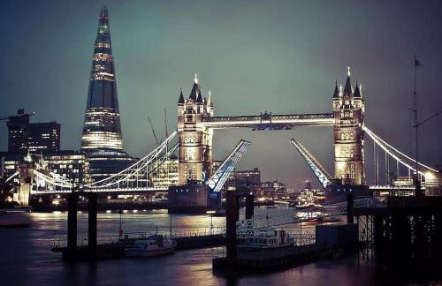 Modern 2BR near Tower Bridge WiFi & Self Check-in - Foto 21