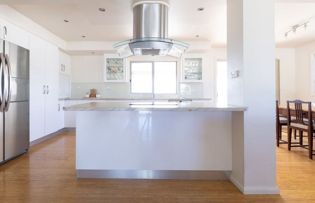 River Views on Renown - Photo 7