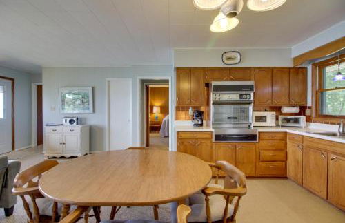 Pelican Lake Cabin Private Beach and Scenic Sunsets - Foto 9