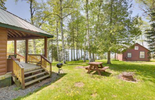 8 Mi to Saddleback Ski Area Cabin with Fire Pit - Foto 25