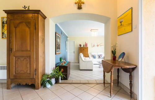 Villa in Hyères near Beach & Pool - Foto 11