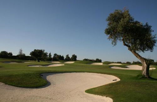 Luxury 3 bedroom Villa with Private Pool - Photo 41