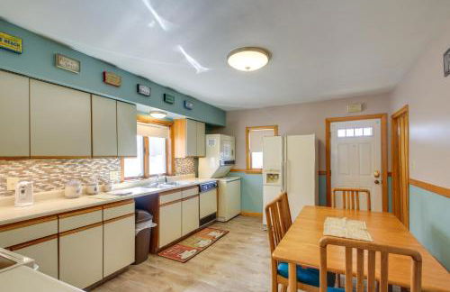 Old Ocean Beach Apt by Pier and Palace Playland - Photo 8