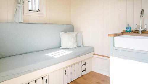 Sage Shepherds Hut Boundary Farm, Framlingham - Foto 3