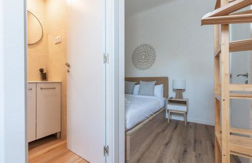 Charmingly renovated -2Bdrs 2Baths -Atocha - Photo 12