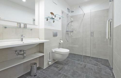 Aparthotel Waterkant Suites - Fewos am Meer mit SPA - Foto 9