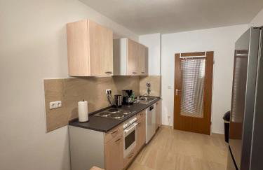 C4S - COME4STAY - Töging - InnStay - 3 Zi Apartment in Töging - 7Personen - Küche - Badezimmer - Balkon - SmartTV - WLAN - Foto 4