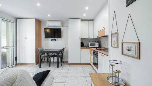 ST LAURENT - Appartement au calme avec terrasse - Foto 5, stove, dishwasher, toaster