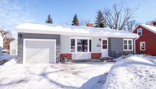 NEW Charming Home in the Heart of North Fargo - Foto 2
