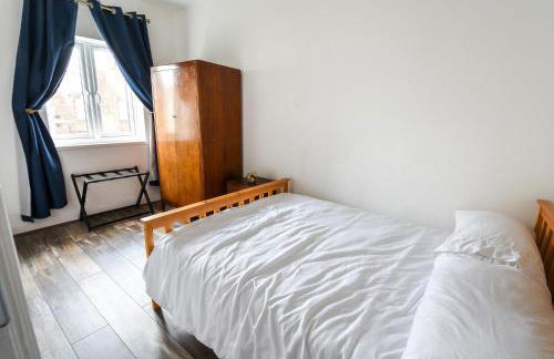 Great spacious 2 bedroom flat - Photo 4