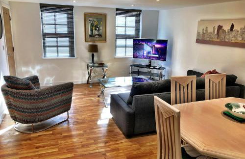 Crown House is a brand new development with unique features - Foto 1