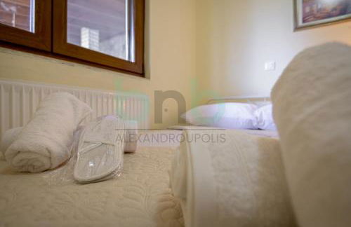 Thea Dikella - Foto 53