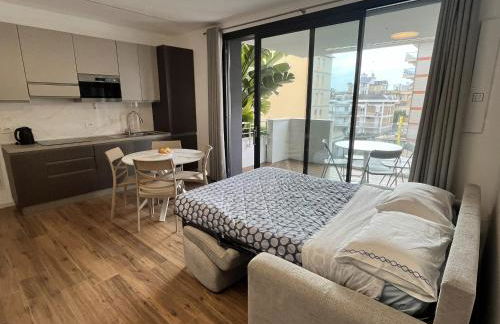 BLUESuite - Nuovissimo trilocale a 30m dalla spiaggia, con terrazza sul mare e box - Foto 3