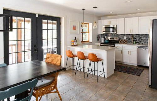 HOT TUB! Cozy Spa Haven Sleepy Creek Bliss Lodge - Photo 22