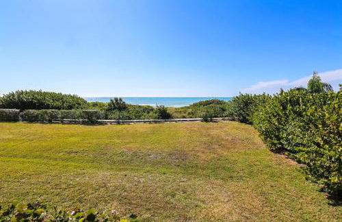 Land's End 11-207 Beach Front - Photo 17