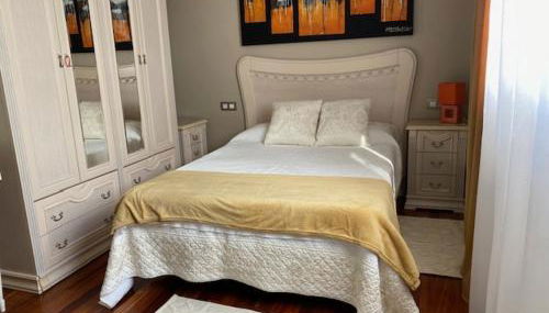 APARTAMENTO NIK en casa chalet con parking y jardin - Foto 3