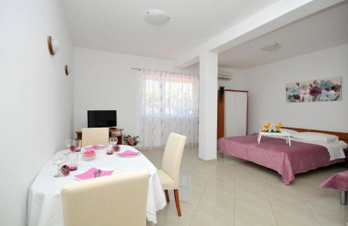 Apartments Roza - Foto 12