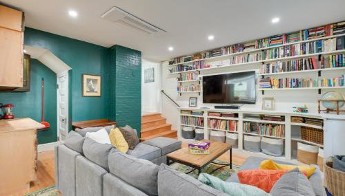 Historic Bar Harbor Home about 2 Blocks to Main St! - Foto 2