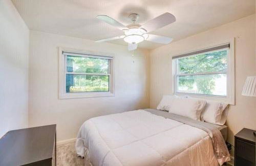 Entire Home Blocks from Notre Dame. Sleeps 8+ - Foto 15