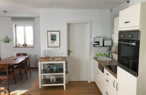 Ferienhaus mit Garten und Balkon - Foto 8