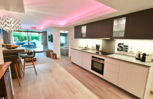 Luxury apartment in La Isla, Puerto Banus - Photo 15