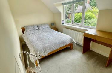 Charming just renovated 2 bed cottage in the centre of village - Foto 17