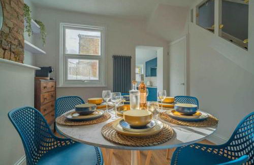 Ramsgate Family Cottage nr Beach -Harbour- Sleeps 4 - Garden - Parking on Street - Foto 12