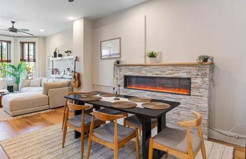 2x King Beds, Fireplace, Private Backyard, Washer, Dryer - Foto 1