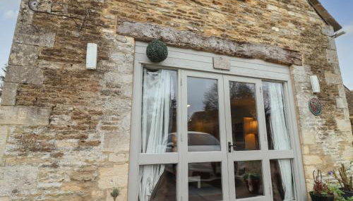 Greyhound Barn - Foto 2