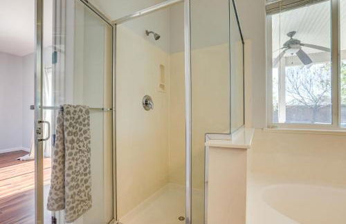 7 Mi to Dtwn Home with Fenced Yard in Roseville! - Foto 16