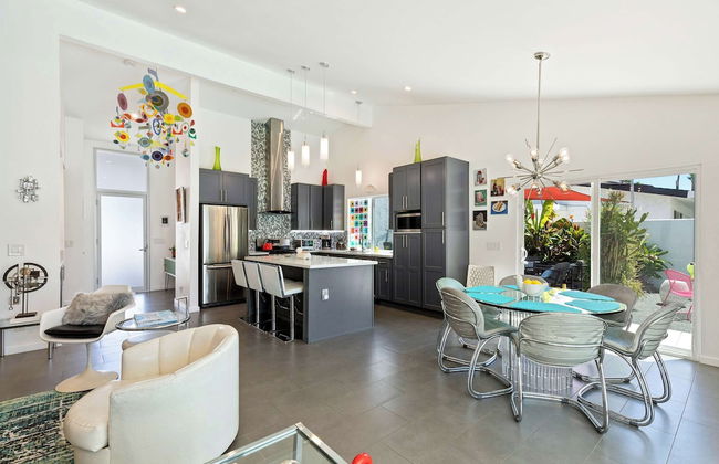 Demuth Park Desert Oasis - Pool - Tiki Room - Foto 40