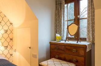 Studio in the Field - Photo 14