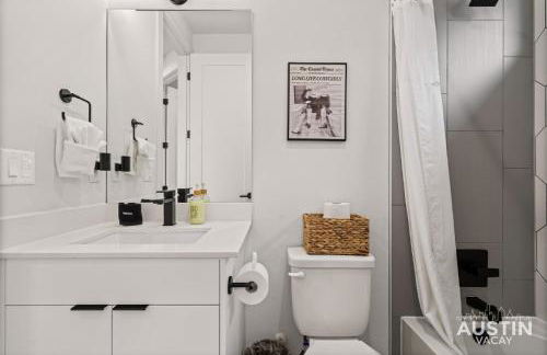 Pet Ok East ATX 2BR 2.5BA Pool, Game Room and Yard Nr Moody Ctr by Austin Vacay - Foto 23