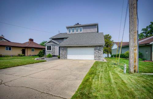 Lakefront Syracuse Home with Deck and Private Dock! - Foto 43