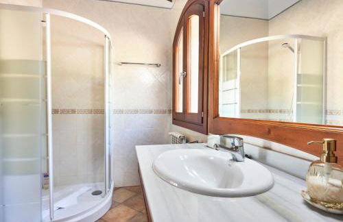 Quiet Villa in Buger with amazing pool, paddle court and nice garden - Foto 16