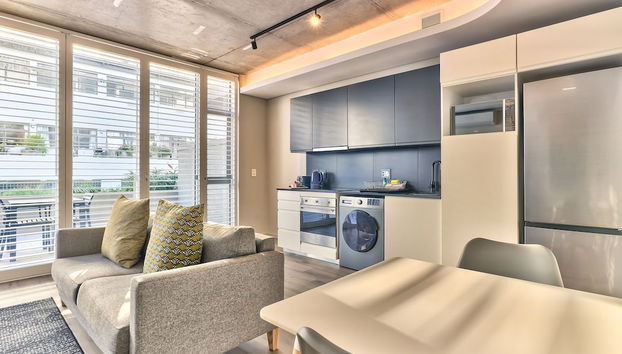 One Bedroom With Balcony and City Views - Foto 3, Zona de estar