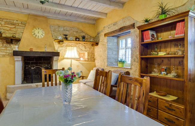 Especially charm stone house with a pool - Foto 33