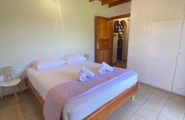 Johnny Jo Villa - Photo 11